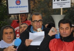 Sağlıktaki sıkıntılar aile hekimlerine yeni yüklerle çözülmeye çalışılıyor