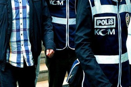 Sahil Güvenlik Bölge Komutanlığı&#8217;na FETÖ operasyonunda gözaltı sayısı 26&#039;ya çıktı