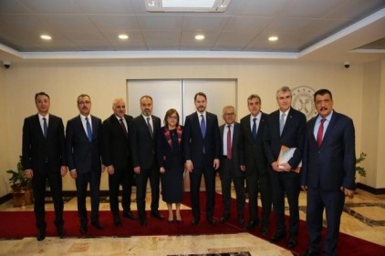 Şahin, Ankara&#8217;da temaslarda bulundu 