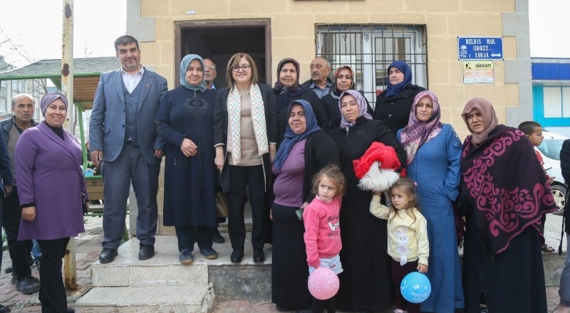 Şahin, Burak ve Belkıs mahallelerini ziyaret etti
