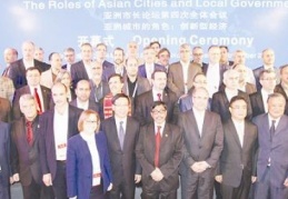 Şahin Çin’de konuştu Gaziantep Türkiye’den daha hızlı büyüyor