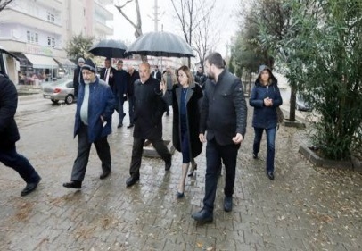 Şahin, Gazikent ve Atakent Mahallesi’ne gitti