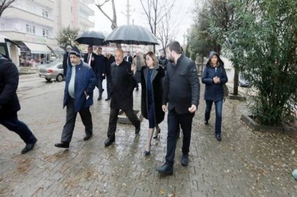 Şahin, Gazikent ve Atakent Mahallesi&#8217;ne gitti