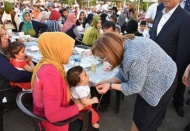 Şahin, iftar sofralarında vatandaşla buluşuyor
