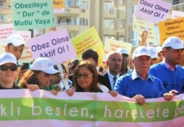 Şahin, obezite için yürüdü