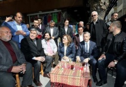 Şahin, sivil toplum kuruluşları ile bir araya geldi