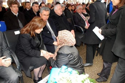 Şahin vatandaşın sorunlarını dinledi 