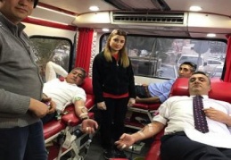 Şahinbey AK Parti teşkilatı kan bağışladı