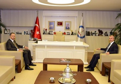 Şahinbey Belediye Başkanı Mehmet Tahmazoğlu’na veda ziyaretinde bulundu