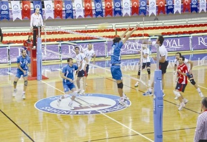Şahinbey Belediye Gençlik ve spor Kulübü Tokat Belediye Plevne Spor’u 3-1 yendi
