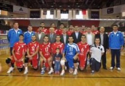 Şahinbey Belediye Gençlik ve Spor TVF Lisesi Spor'u 3-1 yendi  