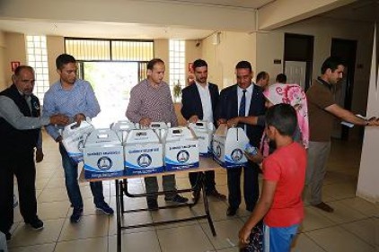 Şahinbey Belediyesi 400 aileye et dağıtımı yapıldı