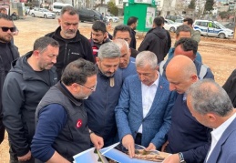 Şahinbey Belediyesi, Adıyaman’da esnaf içinde çarşı yapıyor