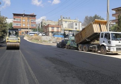 Şahinbey Belediyesi, asfalt çalışmasını sürdürüyor
