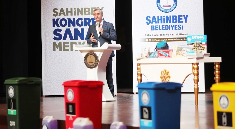 Şahinbey Belediyesi çevreci okulları ödül yağmuruna tuttu