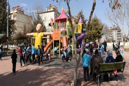 Şahinbey belediyesi parkları güzelleştiriyor