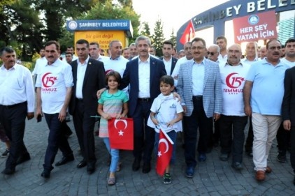 Şahinbey Belediyesinden &#8216;Milli Birlik Yürüyüşü&#8217; 