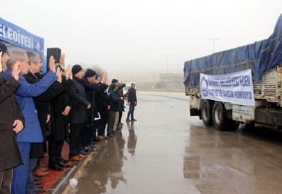Şahinbey Belediyesi’nden Suriye’ye 5 tır yardım
