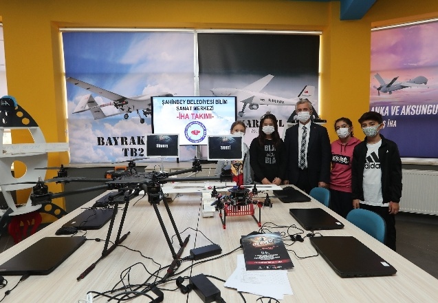 Şahinbey Bilim Sanat Merkezi’ne İHA sınıfı açıldı