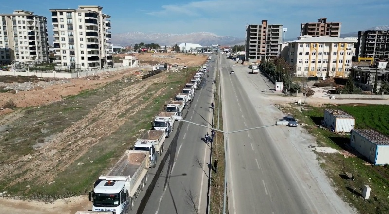 Şahinbey ekipleri, Adıyaman’da enkaz kaldırma çalışmasına destek veriyor