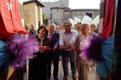 Şahinbey Halk Eğitim Merkezi karma sergisi açıldı