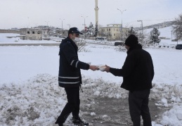 Şahinbey, hasta ve yolda kalanları evlerine ulaştırdı