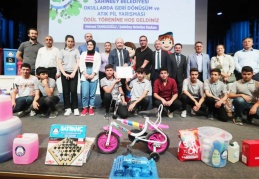 Şahinbey ilçemize ağaç dikimi gerçekleştirip 640 tane park yaptık