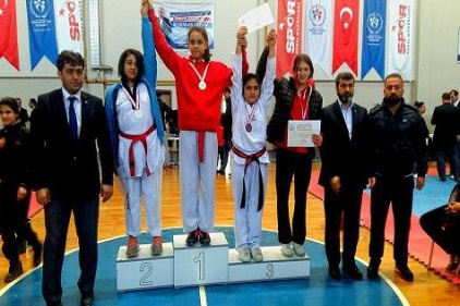 Şahinbey &#8217;in gururu oldular.