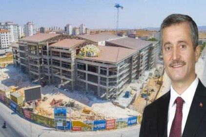 Şahinbey Kongre ve Kültür Merkezi&#8217;nin inşaatı sürüyor
