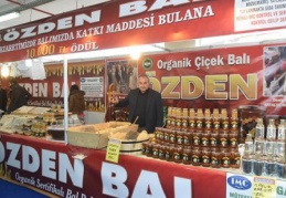 Şahinbey Köy Pazarı’nda 7 bölgenin değişik tatları var