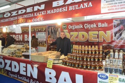 Şahinbey Köy Pazarı&#8217;nda 7 bölgenin değişik tatları var