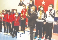 Şahinbey masa tenisinde de şampiyon