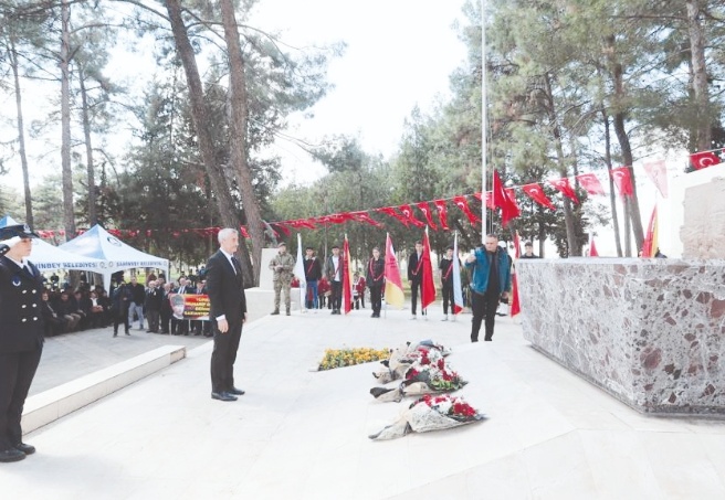 Şahinbey, şehit edilişinin 103. yılında mezarı başında anıldı