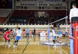 Şahinbey seriyi devam ettirmek için gitti