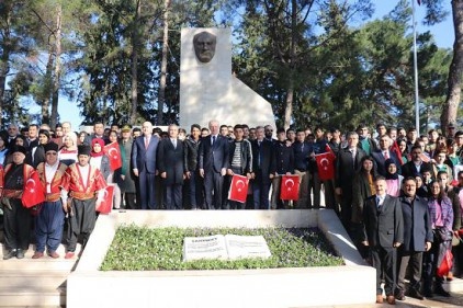Şahinbey ve Karayılan mezarları başında anıldı