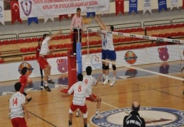 Şahinbey Voleybol takımı galip geldi 