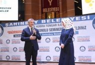 Şahinbey’de "Bağırmayan Anneler" konferansı düzenlendi