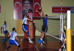 Şahinbey’de efelerin koltuğu sağlam