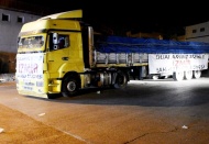 Şahinbey’den, İzmirlilere 16 ton gıda yardımı