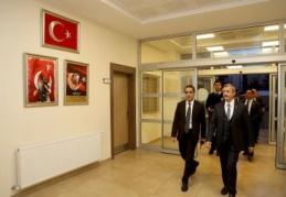 Şahinbey’e 3 modern polis merkezi yapıldı
