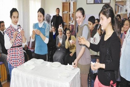 Şahinbeyli kursiyerler dönem sonu etkinliğinde birincilik için yarıştı 