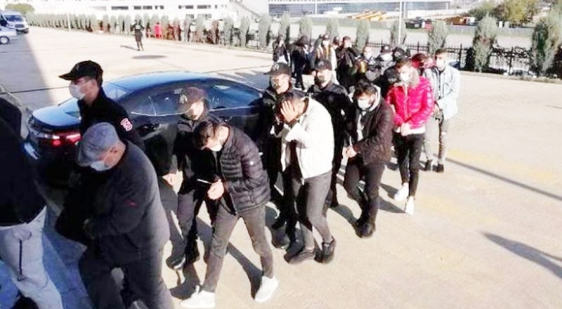 Sahte alışveriş sitesinde çok sayıda kişi dolandırıldı: 16 tutuklama