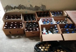 Sahte içki operasyonunda 258 şişe kaçak içki ele geçirildi 