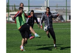 Sakıcı İnşaat Şenyurtspor ile karşılaşacak