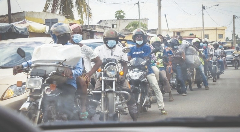 Salgın 2022'de de devam edebilir: "Yoksul ülkeler aşıya ulaşamıyor"