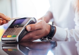 Salgın, kredi kartı başvurularını yüzde 104 artırdı