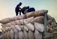 Saman arası uyuşturucu sevkiyatı Kamyonda bulunan 3 zanlı gözaltına alındı