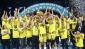 Şampiyon Fenerbahçe Beko kupasını kaldırdı