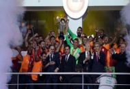Şampiyon Galatasaray sahaya iniyor