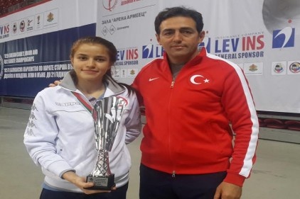 Şampiyon karateci Avrupa yolunda